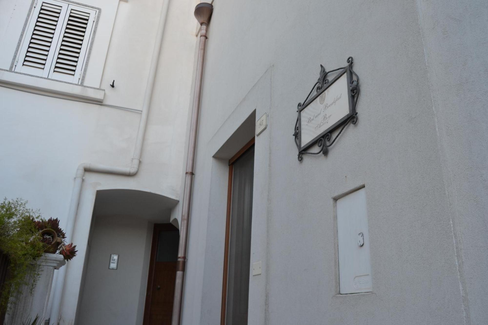Al Borgo Antico Ristorante E B&B 크리스피아노 외부 사진